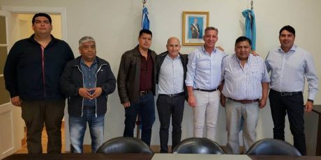 Ávila: “Este Frente le va a dar el triunfo al peronismo en la provincia” Ávila: “Este Frente le va a dar el triunfo al peronismo en la provincia”