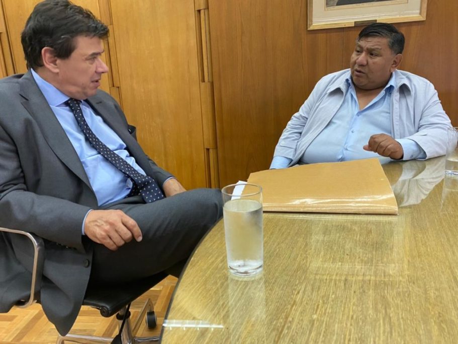 Ávila se reunió con el ministro de Trabajo