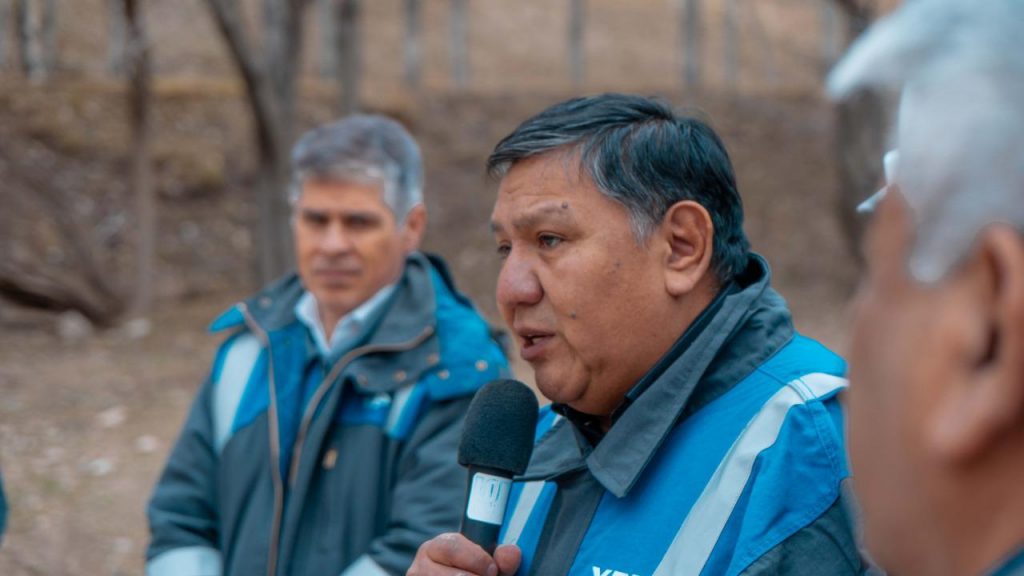 Ávila recorrió el Yacimiento de Manantiales con el Presidente de YPF