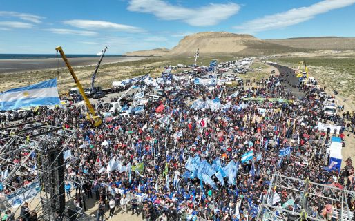 Multitudinario acto de cierre de campaña de ‘Loma’ Ávila: Más de 25.000 personas se reunieron en Ramón Santos