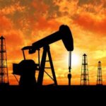 El precio del petróleo se mantiene tras los ataques en Medio Oriente